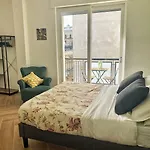 ベッド・アンド・ブレックファスト Domus D'amore 4*