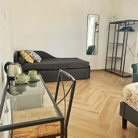 Bed and Breakfast Domus D'amore *