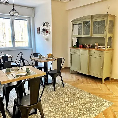 Bed and breakfast Domus D'amore Nápoles